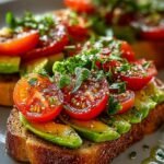 Avocado Toast with Tomato